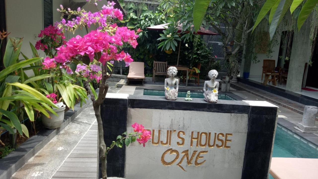 Appartamento Pujihouse One Legian Esterno foto